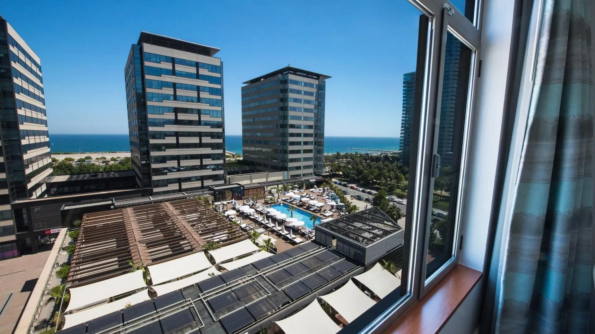 Hilton Diagonal Mar Barcelona Otel