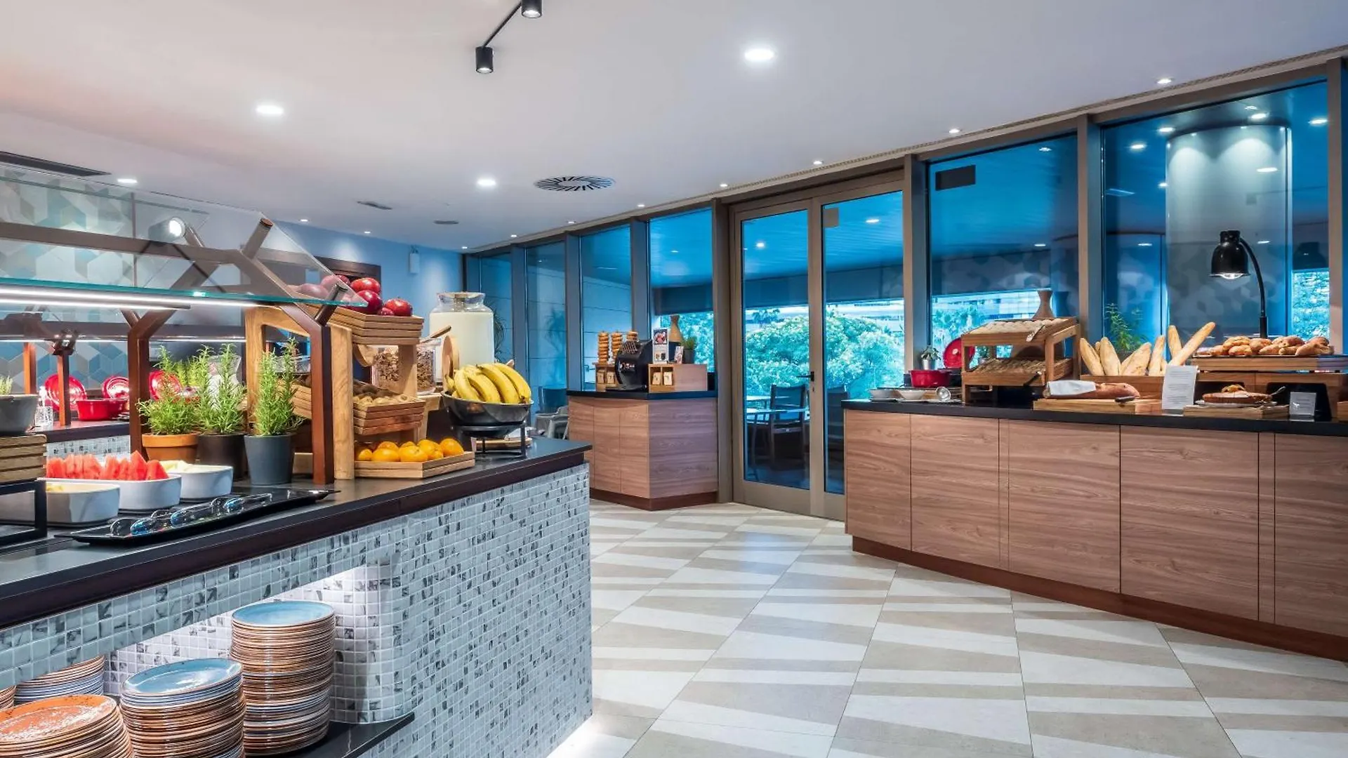 Hotel Hilton Diagonal Mar Barcelona 4*,  Španělsko
